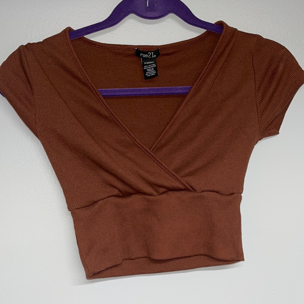 Rue21 size x-small brown crop top